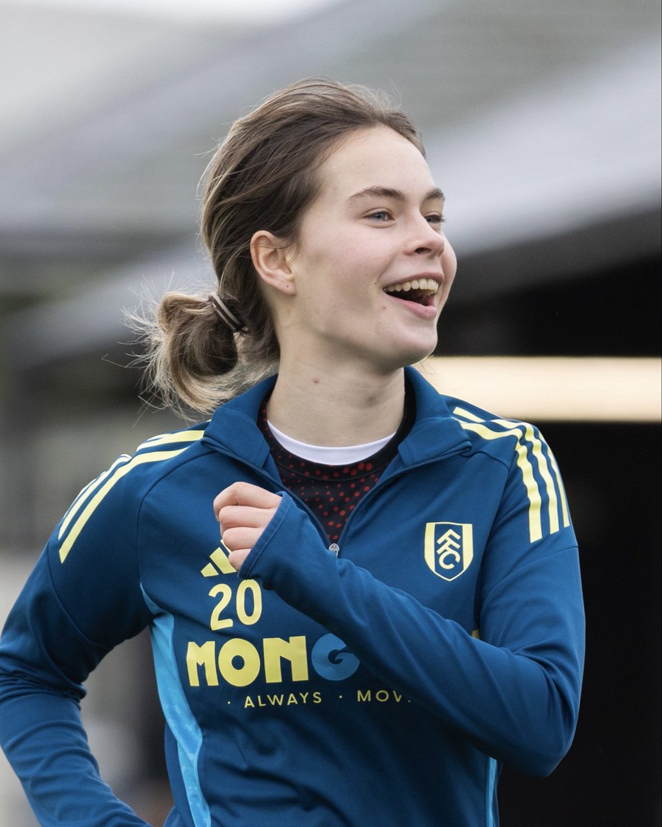 FulhamFCWomen's tweet photo. Smiling because we play at the Cottage tomorrow night! 😁🤩 https://t.co/4wBhP8IjpF