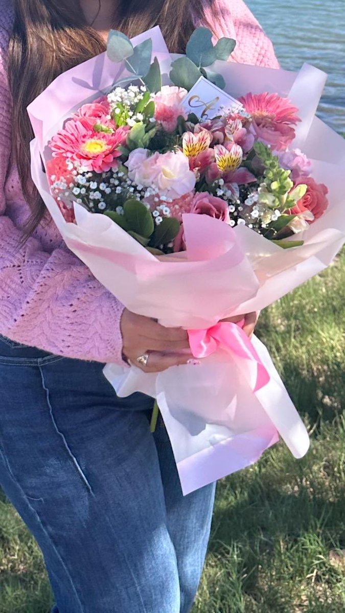 danahi2403's tweet photo. 🌸 https://t.co/Nyl9T8C98R