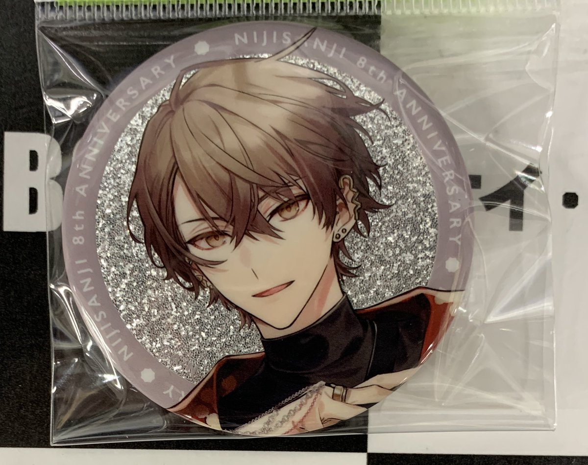 入荷情報】 にじさんじ 8th Anniversary ✨缶バッジ✨ メタルカードも