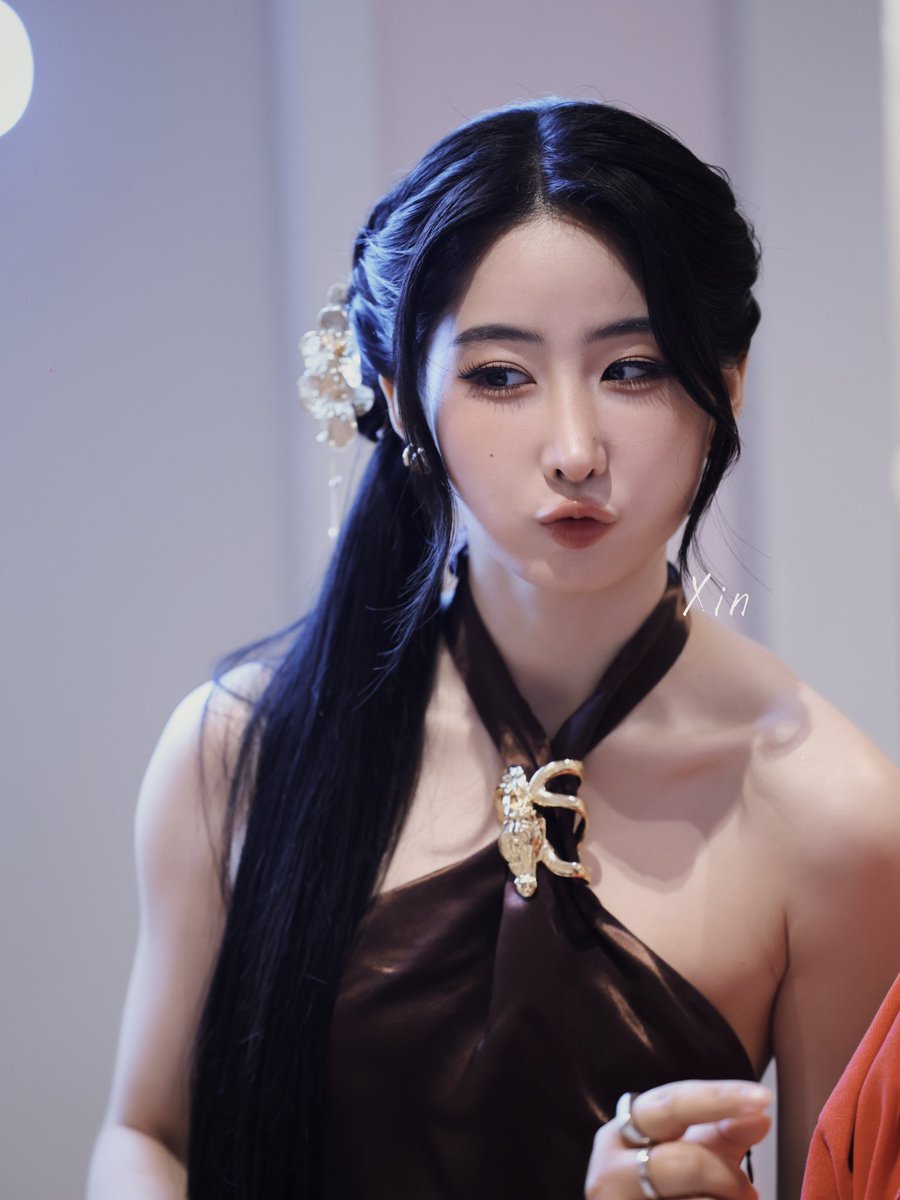 Cute Version Yoko🫶🏻 YOKO STUNS AT HM #HMNewYear2026xYoko