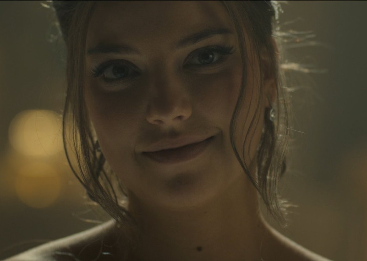 vietbaddie's tweet photo. bree and wrigley smiling at each other while evan is screaming at him because they realized they are now freed from all the lies and they can finally be together…….YUP #tellmelies https://t.co/sdBqpRVgtr