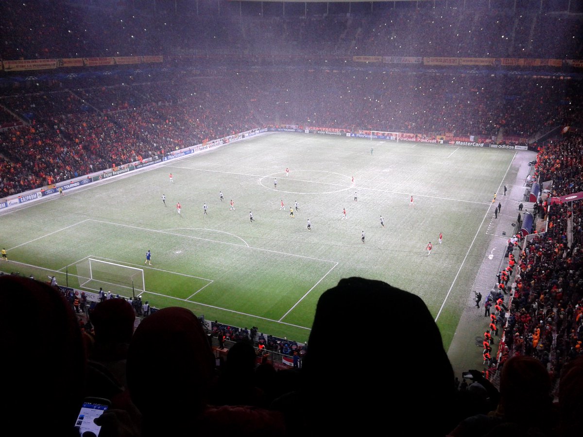 Oradaydık..#GSvsJUVe ❤️💛💪