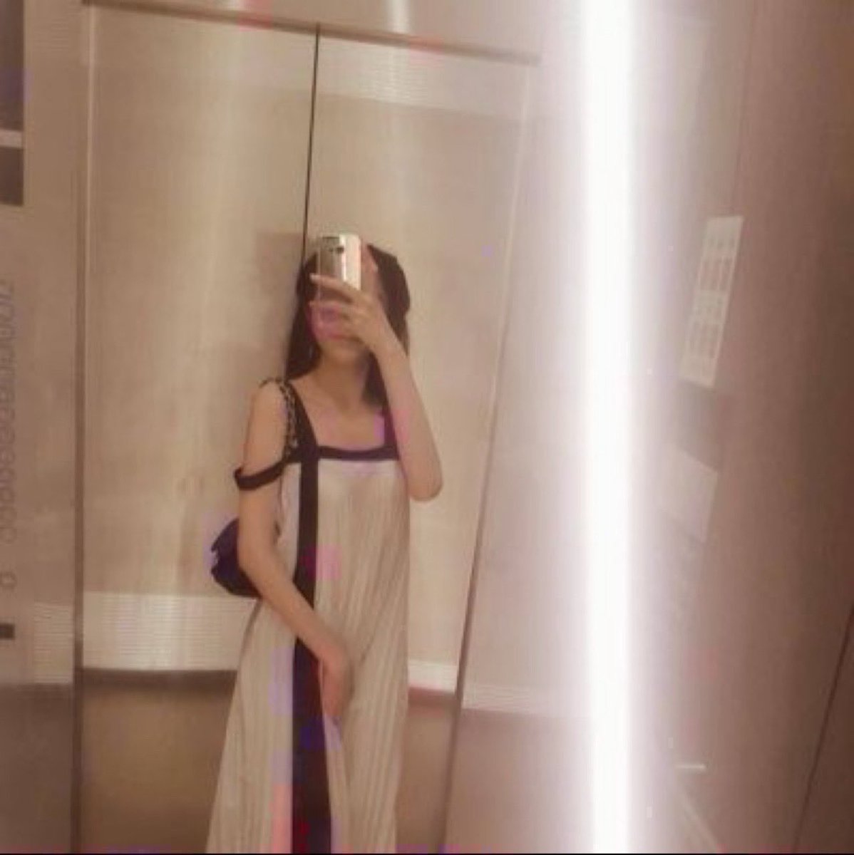 สาวสองเเปลงเพศ#เคหะบางพลี tweet media