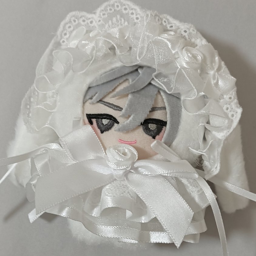 今度くるみんぬいに着せたいおべべを一旦カリスマ思想家に着せるイベント