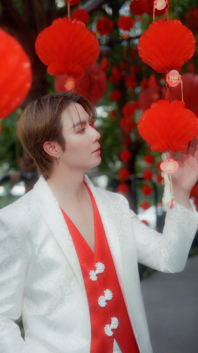 พูดได้แค่ เฮียหล่อมากกก 😍❤️

 ZNN CELEBRATE CNY AT CTW
#CTWCNYxZeeNunew
#CTWCNY2026
#TheGreatChineseNewYear2026
#centralwOrld
#มะเมียเฮงเฮงที่เซ็นทรัล