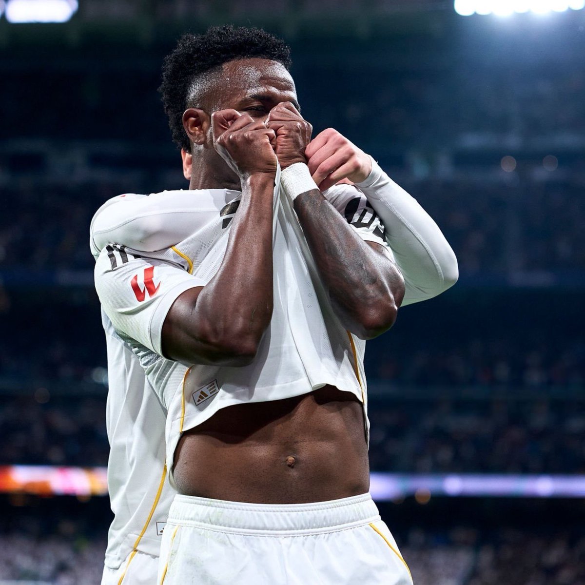 Real Madrid FR 🇨🇵 tweet media