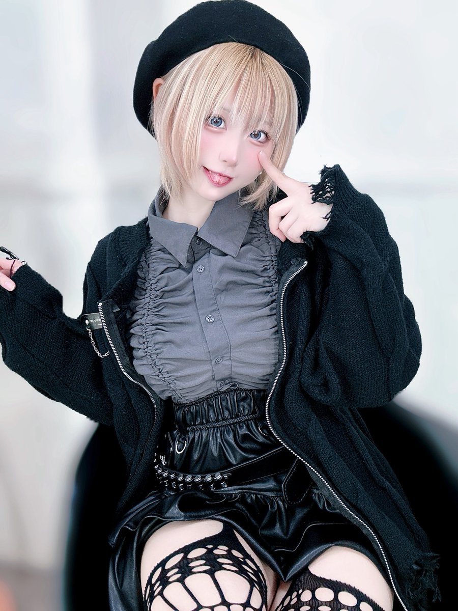 Post by ゆん 🦋 on X: 🖤⛓️