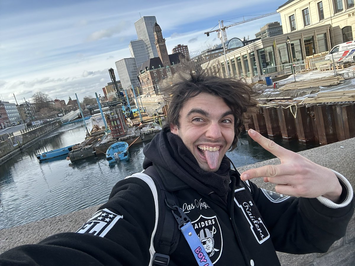 🐺𝙍𝙀𝘿𝙔_𝙒𝙄𝙇𝙇🐺🔜IBERCON tweet media