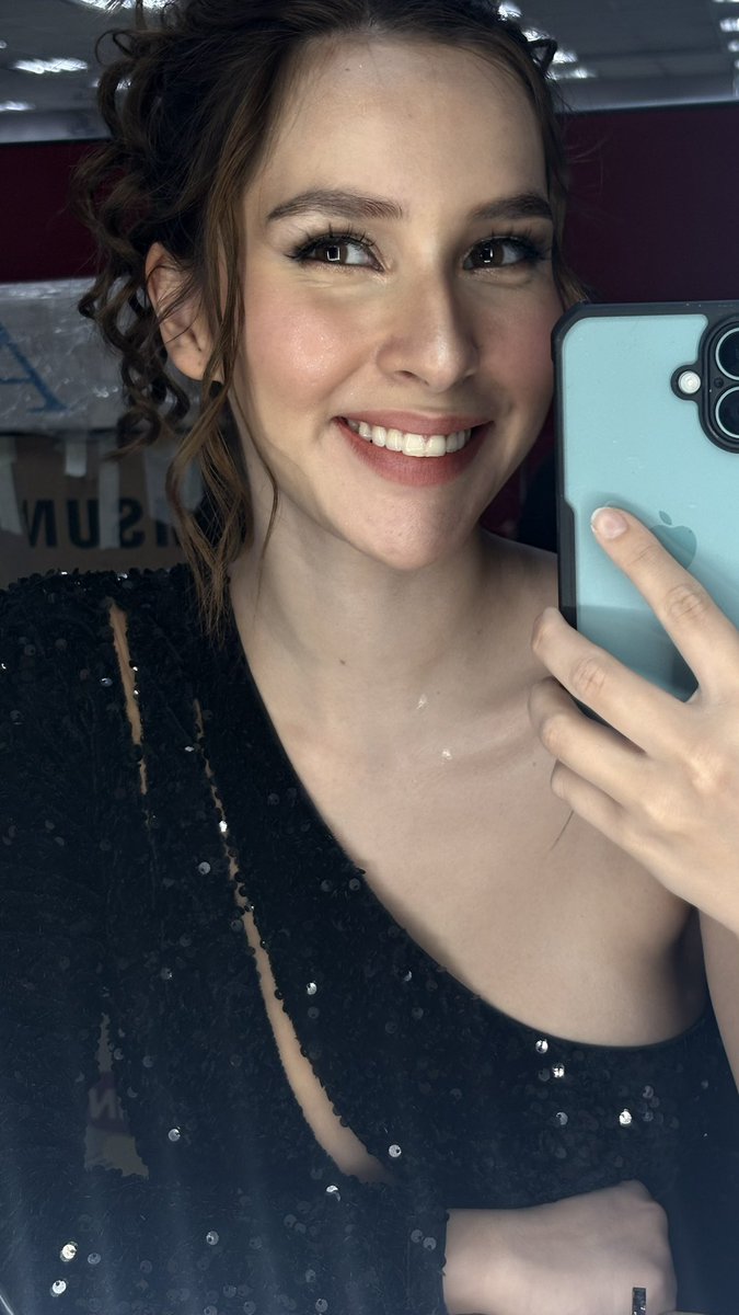 #ErikaDavis is the newest bubble gang girl of the longest running #gagshow on national television <a href="/bubblegang/">Bubble Gang</a> She can host, act and makeup you laugh. #hairandmakeupbyalvinrivera