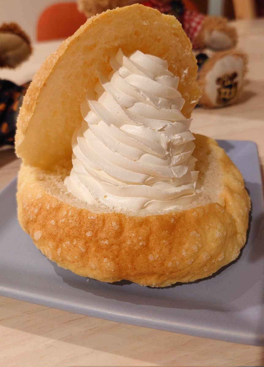 幸せでしかないメロンパン☺️