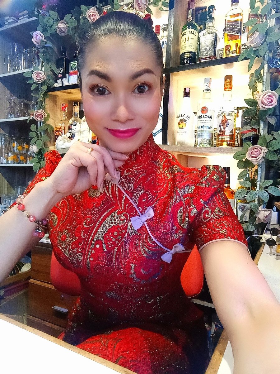 pathitta1978's tweet photo. #Day3
#VisitingDay
#HappyChineseNewYear2026​

Good evening, on this Tuesday night and have a beautiful day, everyone. Happy​ Chinese​ new​ year​ 2026.. I wish everyone is happy today. Please!! If somebody wants to drinks tonight. You're welcome to Cat Bar &amp; Cafe,​ tonight. https://t.co/h6Dxkin84z