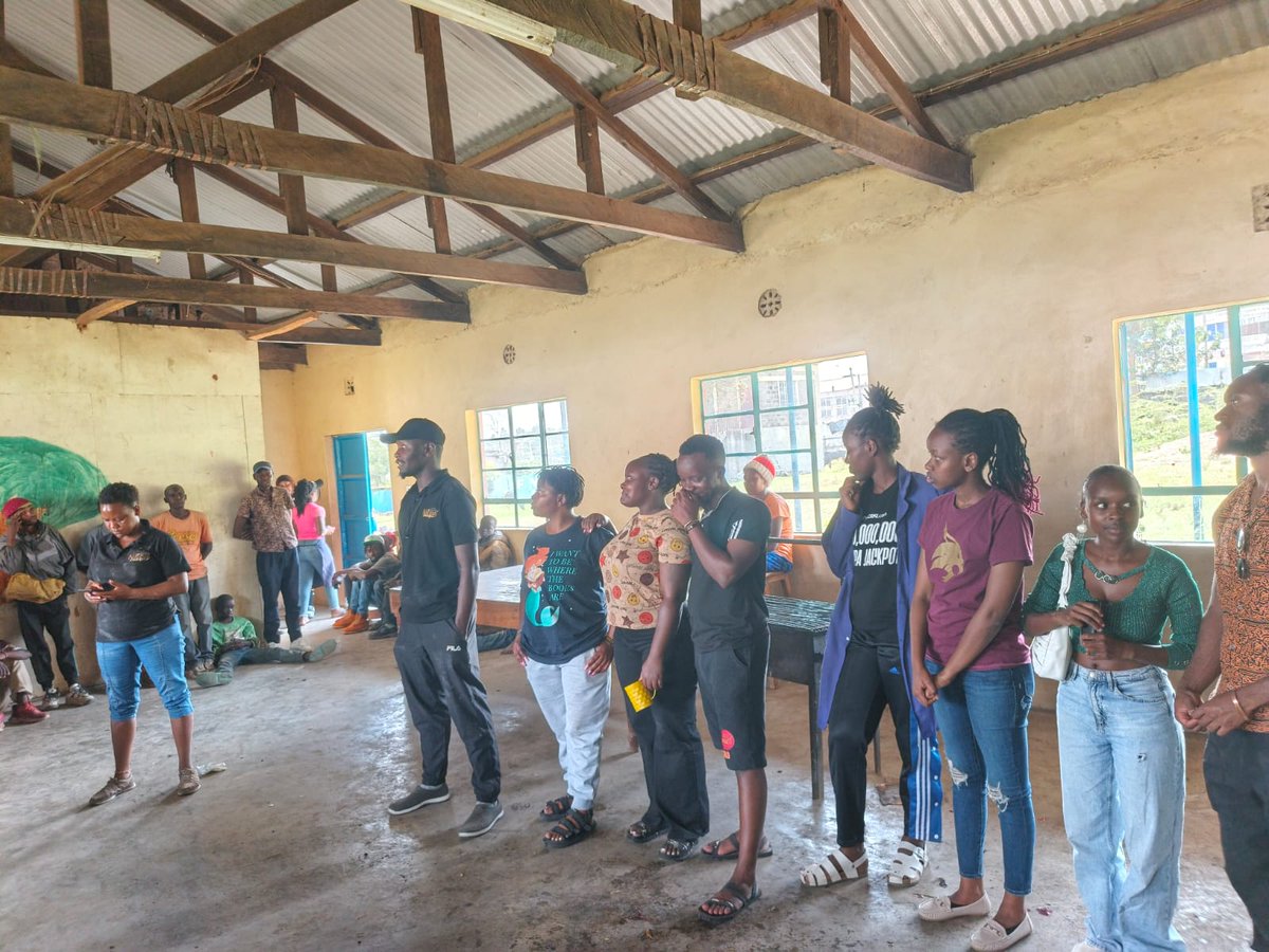 ❤️ Spreading Love Beyond Words – NACOSFI in Action! ❤️
On Valentine’s Day, NACOSFI brought love to Narok’s street families. With the help of amazing volunteers, we shared counselling, meals, and moments of joy. It was a beautiful reminder that love is kindness &amp; compassion.