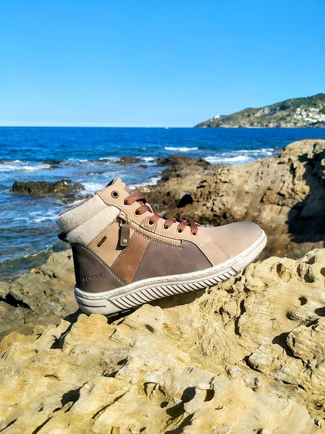 CalcatsPonsa's tweet photo. 📣 🚨ÚLTIMS DIES! 📣 🚨!!!! No perdis l'ocasió de lluir l'estil i la comoditat al millor preu !!!! 🫰🩷 #calçatsponsà #waterproof #ponsa_tex #casualstyle #naturalcomfort #looks #freestyle #feel #daysonthego #sportinspired #casualboots #openair #boottime #🥾 @shoes_ponsa https://t.co/dW1OBxT0rX