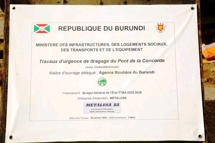 #Bujumbura: Le Pont de la Concorde, situé sur la rivière #Rusizi (RN4, PK11+500), est en cours de réhabilitation pour prévenir son effondrement.
Le DG de l’<a href="/ARBurundi/">Agence Routière du Burundi</a> appelle #METALUSA à accélérer les travaux de dragage, désormais à 45 %, afin de les clôturer avant fin mars 2026.