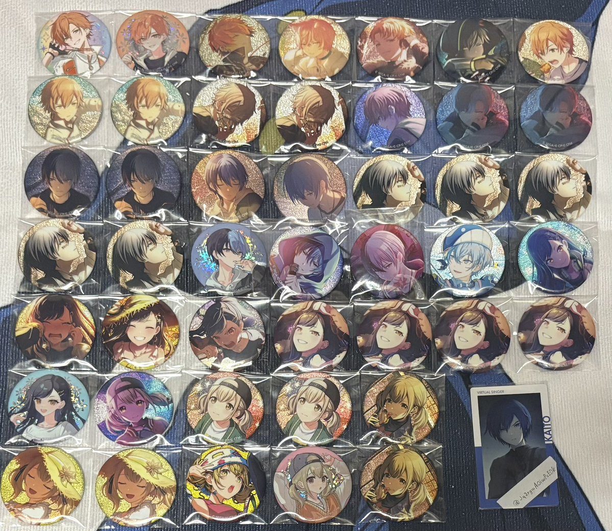 交換・譲渡】プロセカ グリッター缶バッジ グリ缶 譲）画像1~7 まふゆ