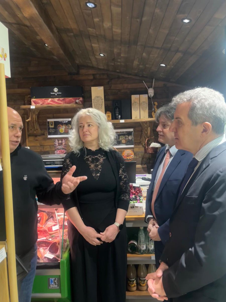 EmbEspaña Bulgaria tweet media