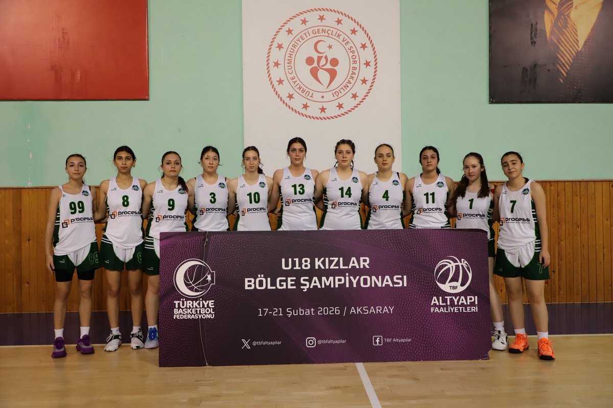 📌U18 Bölge Şampiyonası 🏀

Türkiye Basketbol Federasyonu (TBF) tarafından düzenlenen U18 Bölge Şampiyonası Aksaray’da başladı.🏀

Organizasyon kapsamında farklı illerden takımlar, Anadolu Şampiyonası’na yükselebilmek için parkede mücadele ediyorlar.