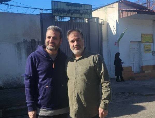 #مهدی_محمودیان و #عبدالله_مومنی هم با وثیقه‌های ۶ میلیارد و نیمی بصورت موقت از زندان نوشهر آزاد شدند