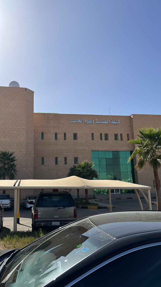Aze_83's tweet photo. نخلص جامعه ونروح ع الدوام ، الله يعين ضغغغطططططط فضيييع https://t.co/6D6US6xeve