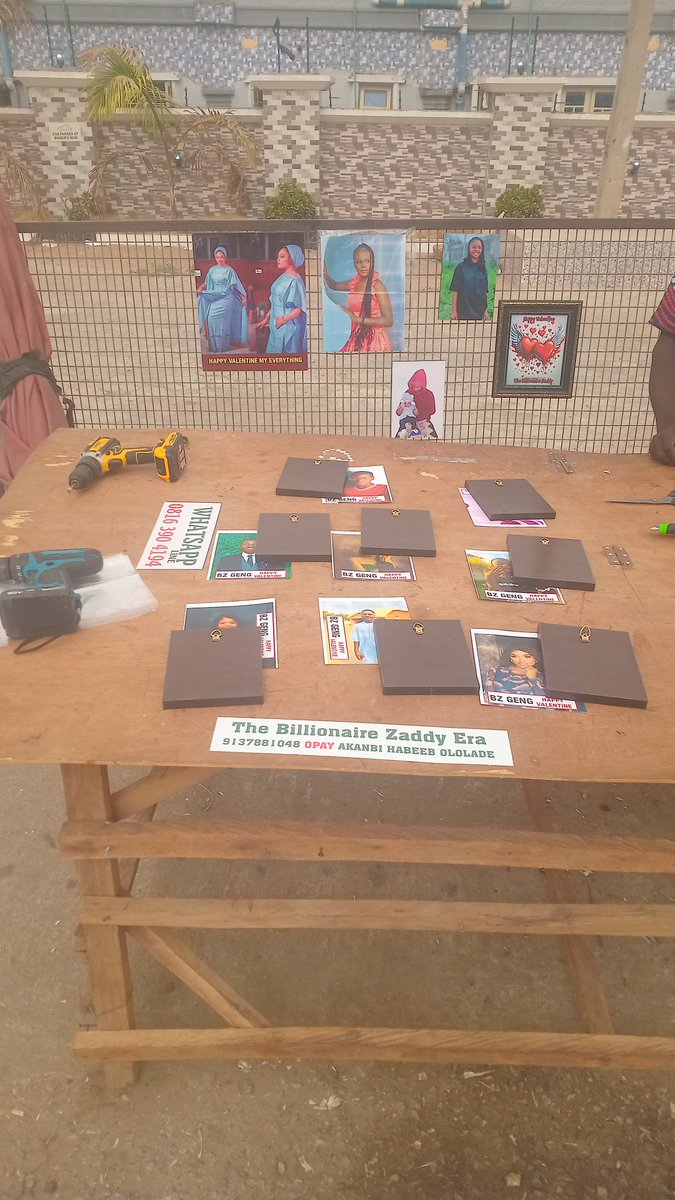 AakanbiH's tweet photo. I’m The Billionaire Zaddy 💦❤️
I don’t just talk, I do.

Our first-ever set of community gifts 8(frames) are completed and ready for delivery.
Promises made, promises kept.

Now, we lift our eyes to the next challenge. https://t.co/zC0eZq8uHT