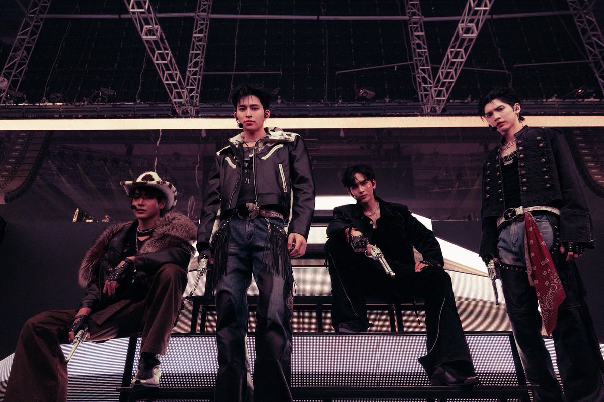 pppersanpere's tweet image. เสือฝ้าย เสือใบ เสือมเหศวร เสือดำ