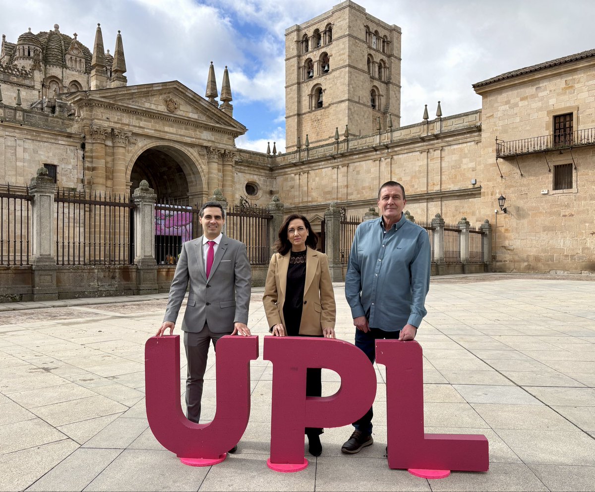 𝑳𝒆𝒐́𝒏
𝒁𝒂𝒎𝒐𝒓𝒂
𝑺𝒂𝒍𝒂𝒎𝒂𝒏𝒄𝒂

➡️ 1️⃣5️⃣ 𝘥𝘦 𝘮𝘢𝘳𝘻𝘰