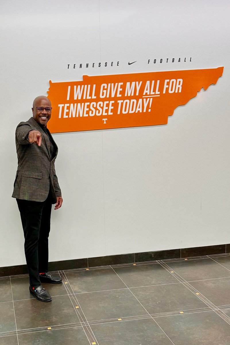 Derek Jones tweet media