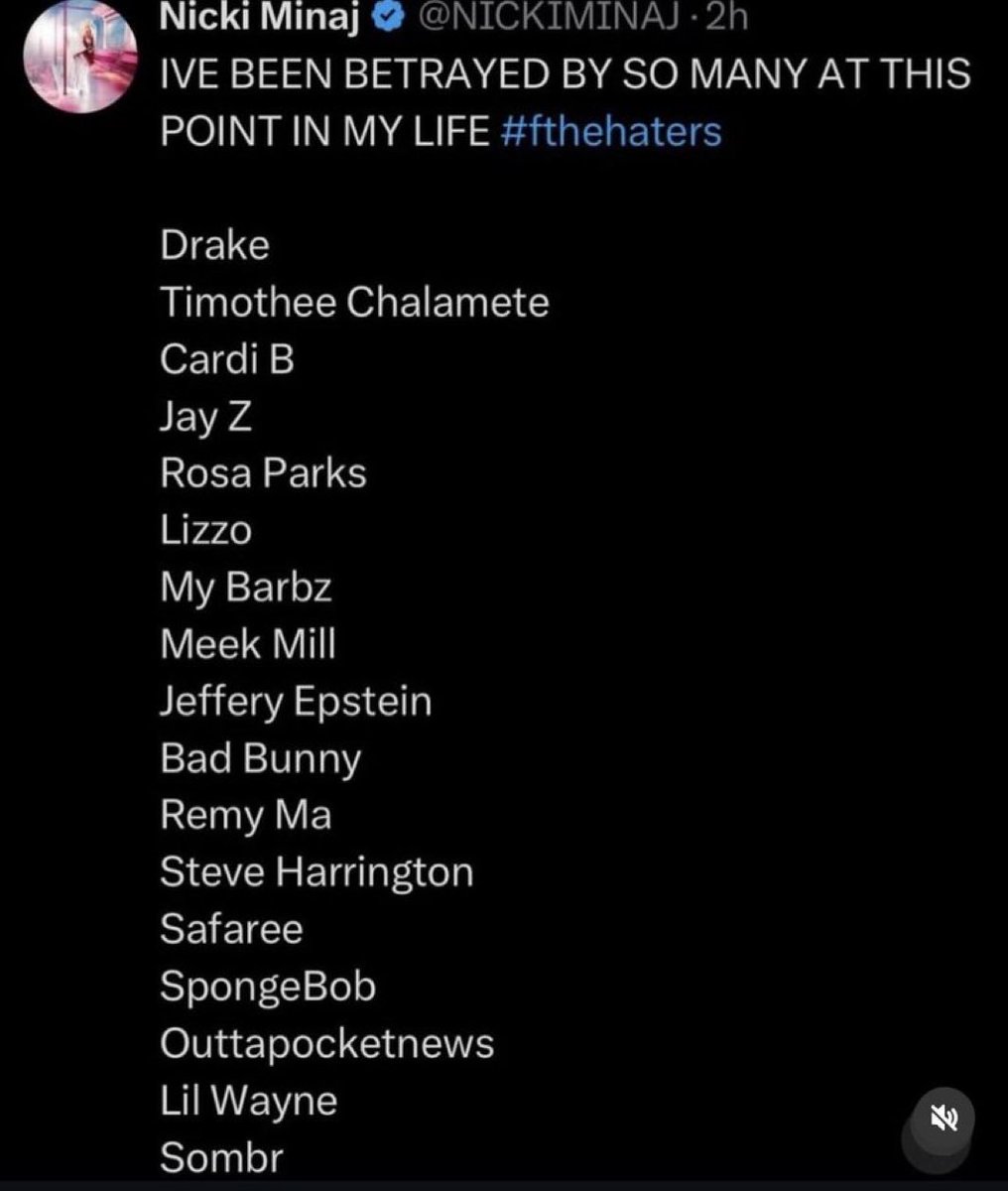 khiaaasylum's tweet image. the way nicki be on so much coke that people think this is real