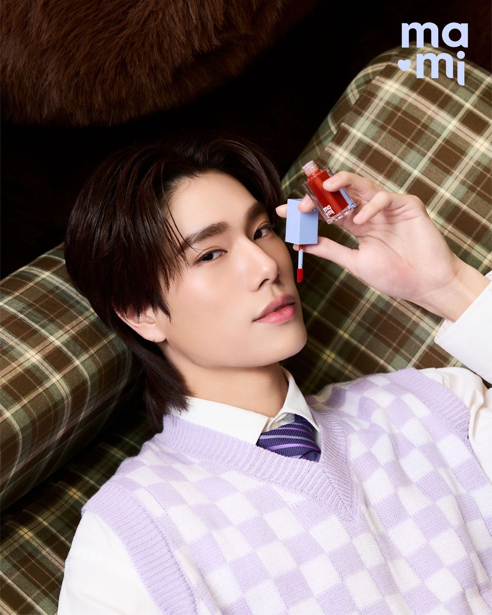 ปล่อยพลังเฟรช แชร์ทริคดูแลตัวเองสไตล์คนรุ่นใหม่
สะเทือนวงการบิวตี้ 6 หนุ่มฮอต ‘เก่ง - น้ำปิง - จอส - กวิน - ภูวินทร์ - จั๊มพ์’
 
เขย่าวงการบิวตี้ เมื่อแบรนด์ ‘mami’ สร้างปรากฏการณ์กับการรวมตัว 6 หนุ่มวัยรุ่นสุดฮอต ‘- เก่ง หฤษฎ์ - น้ำปิง นภัสกร - จอส เวอาห์ - กวิน แคสกี้ -