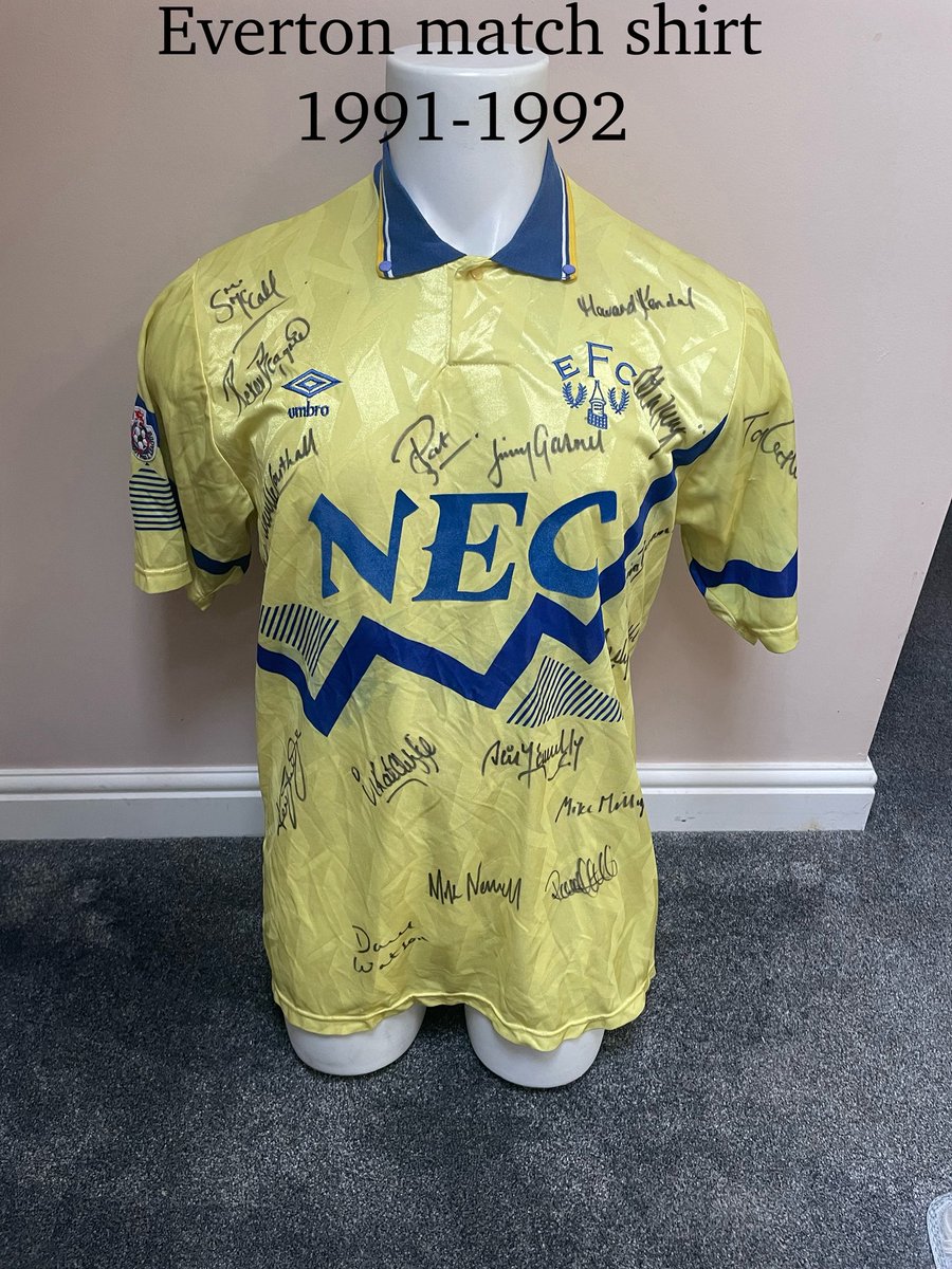 Clarkes Bar tweet media