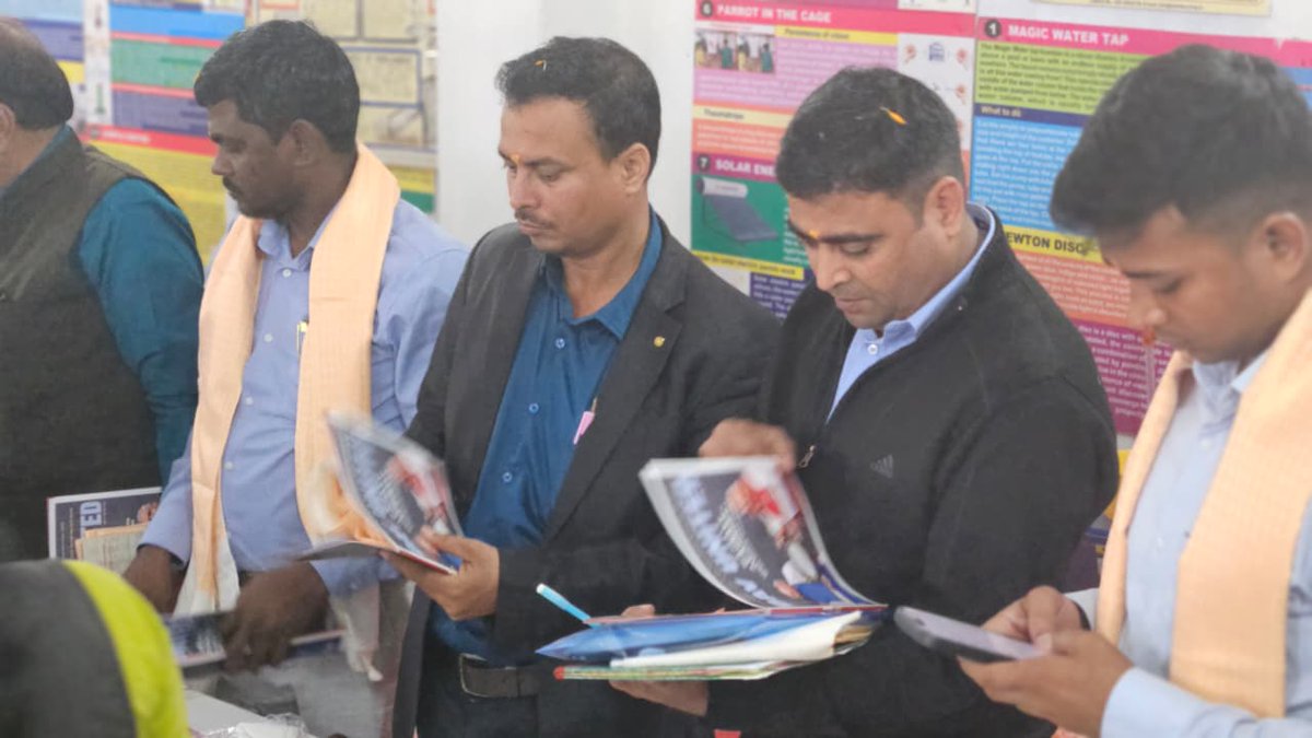 easterncoal's tweet image. The programme concluded with a vote of thanks by Shri Gaurav Mittal, Area Manager (HR), reaffirming the Area’s steadfast commitment to employee and community welfare.  

#ECL #TeamECL #CoalIndia