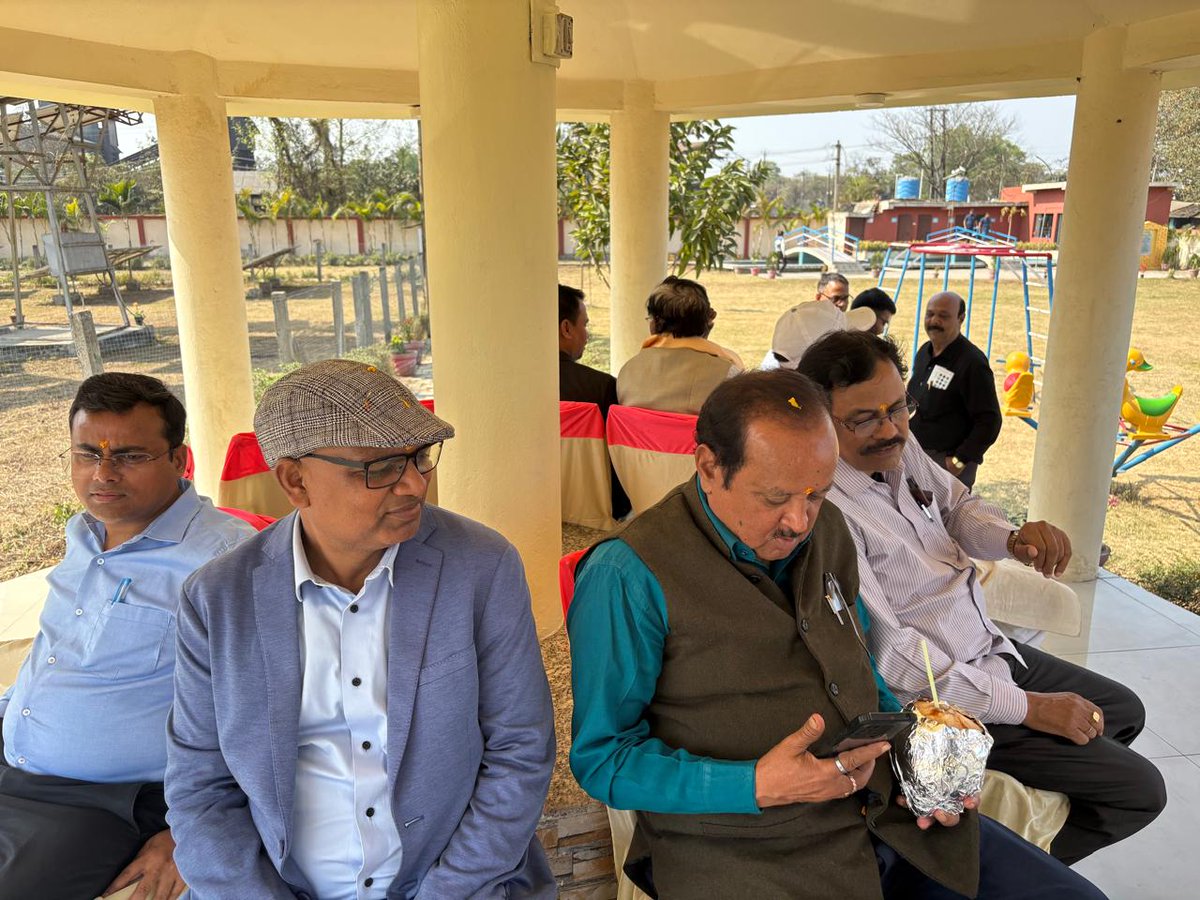 easterncoal's tweet image. The programme concluded with a vote of thanks by Shri Gaurav Mittal, Area Manager (HR), reaffirming the Area’s steadfast commitment to employee and community welfare.  

#ECL #TeamECL #CoalIndia