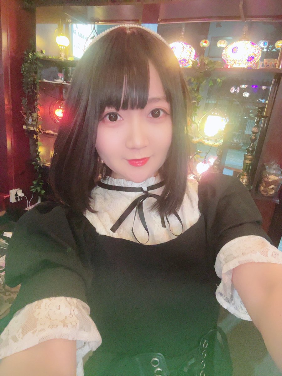 今日はランプバーさんリク撮✨
毎度ながら素晴らしいロケーション🙏
今日は魔法使いみたいな衣装にしてみました！めちゃくちゃ素敵に撮っていただき感激！✨

ランプバーさんでのリクエスト撮影はいつでも受付てます〜☺️

野外1時間➕室内1時間で撮れちゃいます📸