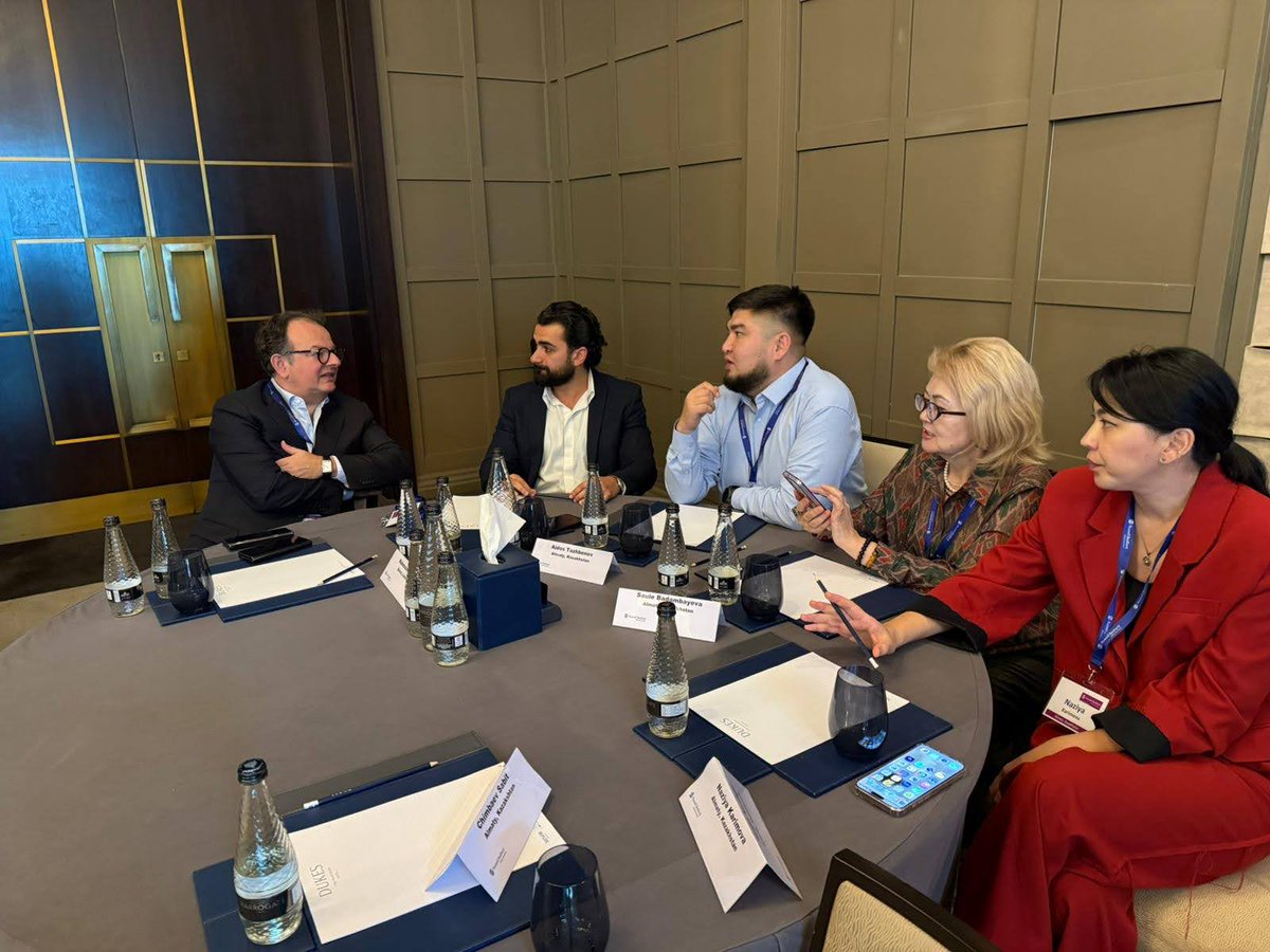 Russell Bedford International tweet media