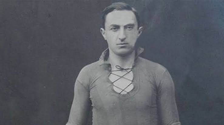 #ZekiRızaSporel

ÖĞLEN TAKİBİ !!!

🟡🔵 Sosyal medyada daha güçlü olmak zorundayız!

🟡🔵 Tüm sarı-lacivertlileri takipleşmeye davet ediyorum.

🟡🔵 Takiplere kesinlikle dönüş yapıyorum