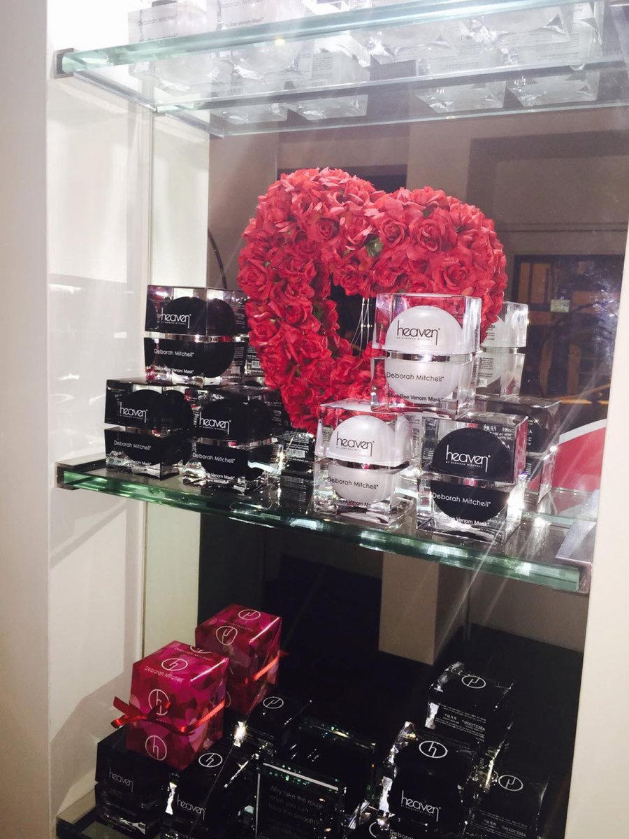 This is our #prize just Retweet any post this #competition ends Saturday 28th Feb one #winner 
Must be following #beevenommask