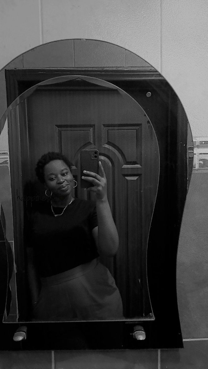 Eniolufe_'s tweet photo. 2 truths. One lie.

I love bread. A little too much. 
I have been to 5 countries outside Nigeria.
I love to dance. https://t.co/AFHmSPCKTB