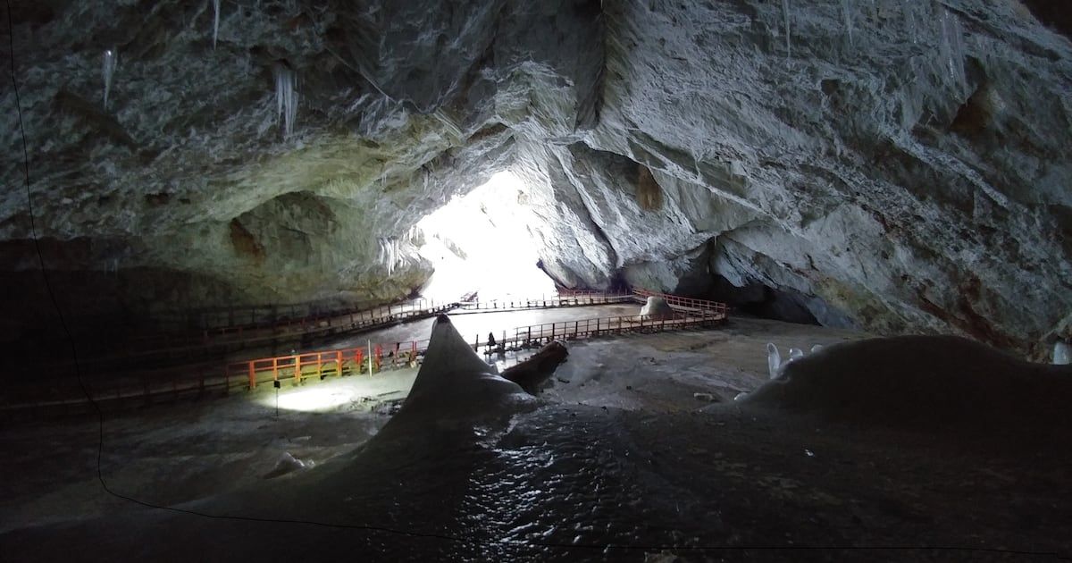 CP24's tweet image. Researchers extracted bacteria from an ancient ice cave. They say it’s resistant to antibiotics. cp24.com/news/world/202…