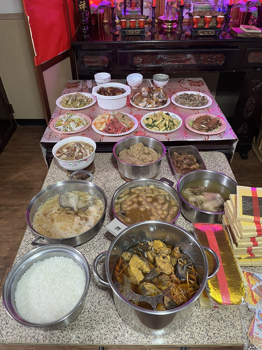 Huang tweet media