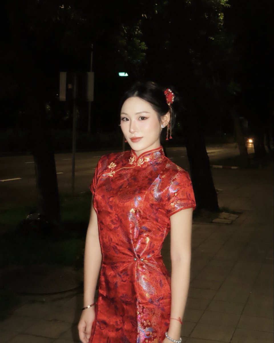 SaraSupatsara tweet media