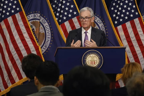 mcmorr0w's tweet photo. The Federal Reserve’s decision on whether to cut interest rates again depends heavily on the uncertain “neutral rate,” the level at which policy neither slows nor stimulates the economy. https://t.co/KIfC0quHGL https://t.co/mHR5YUENP5