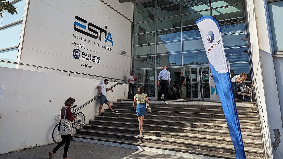 ESTIA. L’École Supérieure des Technologies Industrielles Avancées de Bidart confirme son statut d’école où il fait bon étudier. Plus d'infos 👉 petitesaffiches64.com/toutes-les-act…
