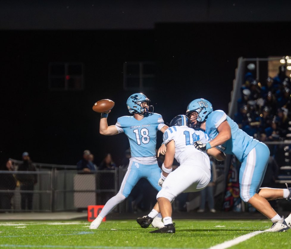 Jaxon_Zukowski's tweet photo. 2025 Season Week 8 Recap — Fri 10/10 W vs Sun Prairie West | 31–0 
Complete team shutout win — 184 passing yards + 1 rushing TD, offense stayed balanced and finished drives. 

Kai Fowler was a problem all night: 151 rushing yards + 3 TDs — downhill, decisive, and unstoppable. @makaidfowler

Diego Adame slammed the door: 100+ receiving yards. @DiegoAdame2028

#MononaGrove #SilverEagles #MGFootball #KeepBuilding #BleedBlue #GetBetter