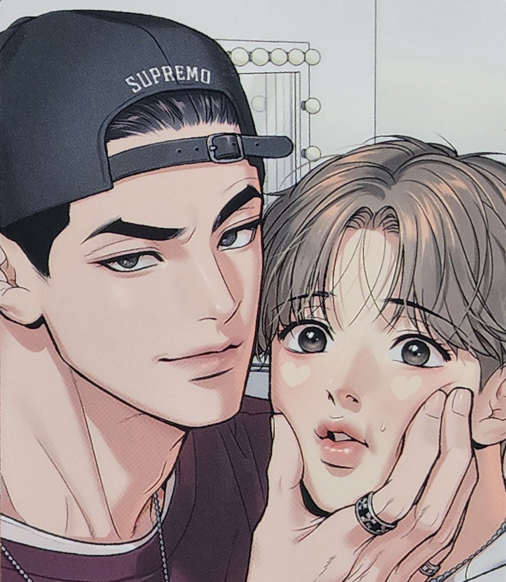 hrtskyungdan's tweet photo. he always has that “he’s mine” smile on lately okay jaekyung we get it https://t.co/IaRx83ZTsY