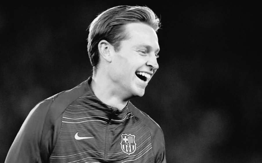 Fact :

Frenkie De Jong adalah satu2nya gelandang di tim yang selalu menjadi stater dalam 7 kekalahan Barca musim ini (PSG, sevilla, madrid, che, Sosedad, atm, girona) ia bahkan selalu bermain penuh kecuali dalam laga lawan Sevilla yg ditarik pada menit 88

Masterclass is real 👏