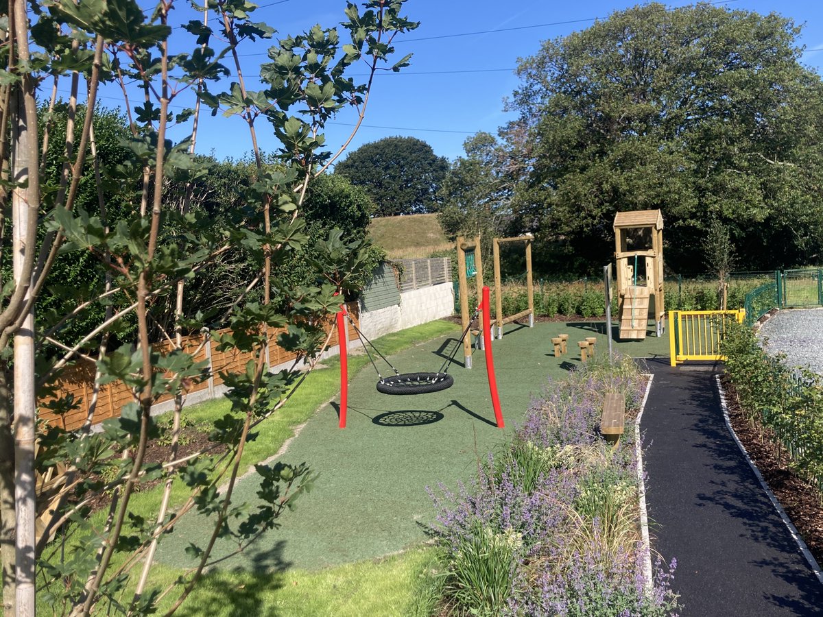 stiwdioowens's tweet image. Really enjoyed working on the design, consultation, tendering and contract administration of a new community space in Abergwyngregyn. Fantastic work by Tom James Construction Services. #playareadesign #communityspace #goodthingscomeinsmallpackages