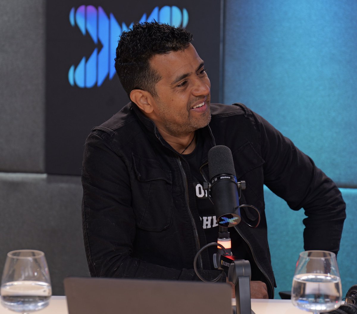 Arrancamos una nueva mañana en #DespiertaConLaX 

Información, análisis, y el debate que mueve el día. Sintoniza la 102.1 FM o conéctate al live de YouTube y despierta bien informado con nosotros.

#x102fm