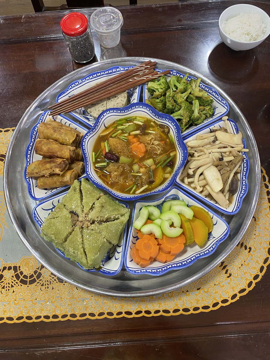 In-laws made me an entire vegan spread for New Year then asked if it wasn’t good because I didn’t eat all of it. Xin lỗi cô chú ạ 😭