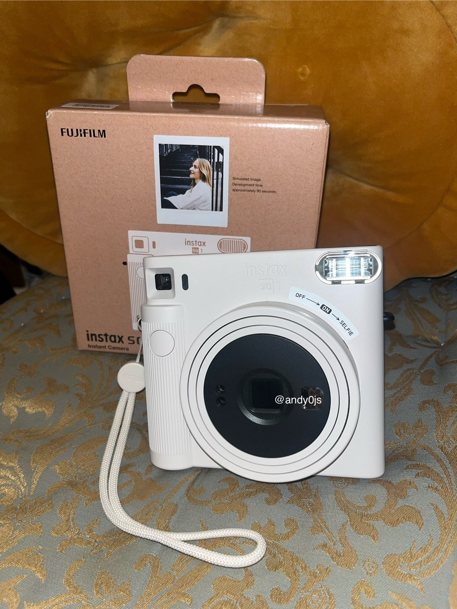 andy0js's tweet photo. ส่งต่อ กล้องโพลารอยด์ fujifilm instax sq1
Polaroid สี chalk white 📷🤍
อปก : ครบ (กล่อง กล้อง สาย ถ่าน คู่มือ)
สภาพใหม่มาก 95%++

price : 3000฿ (พร้อมโอน 2800฿) ส่งฟรี!
รับผ่อน 1 เดือน | นัดรับบีหมอชิต-เกษตร

#ส่งต่อกล้องโพลารอยด์ #fujifilm #กล้องโพลารอยด์มือสอง #กล้องโพลารอยด์ https://t.co/C9s12jZuTK