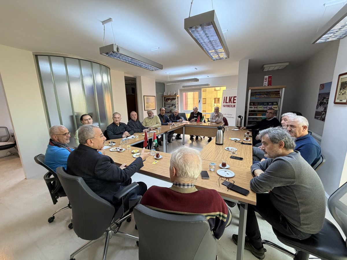 Bizden haberler

Değerli dostumuz İstanbul Milletvekili Sn. İsmail Erdem‘den yıllara dayalı tecrübesiyle “Yeni Dünya Düzeninde İç ve Dış Siyasetin Rolü” başlıklı sunumunu katılımcı dostlarımızla müzakere ettik
İstikamet üzere örnek siyasetçi kimliği bizim için her daim değerlidir